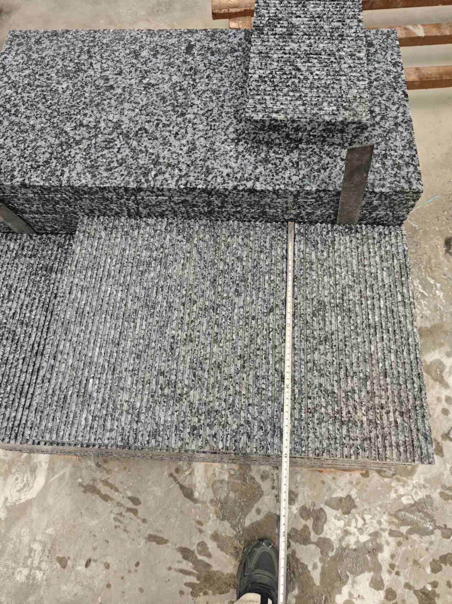 怀化芝麻黑拉丝面